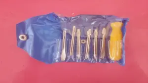 INTERCHANGABLE SCREWDRIVER SETS (POCKET SIZE) in Westlands on Funga Deal