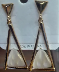 Brand new gold tone earrings in Ngara on Funga Deal