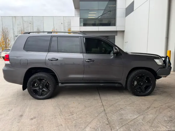 Toyota Land Cruiser 2019