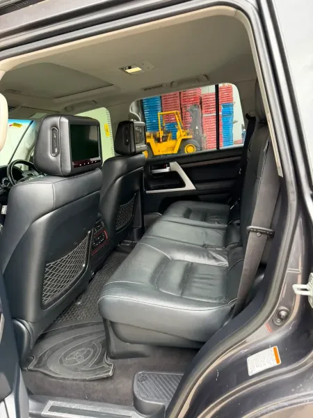 Toyota Land Cruiser 2019